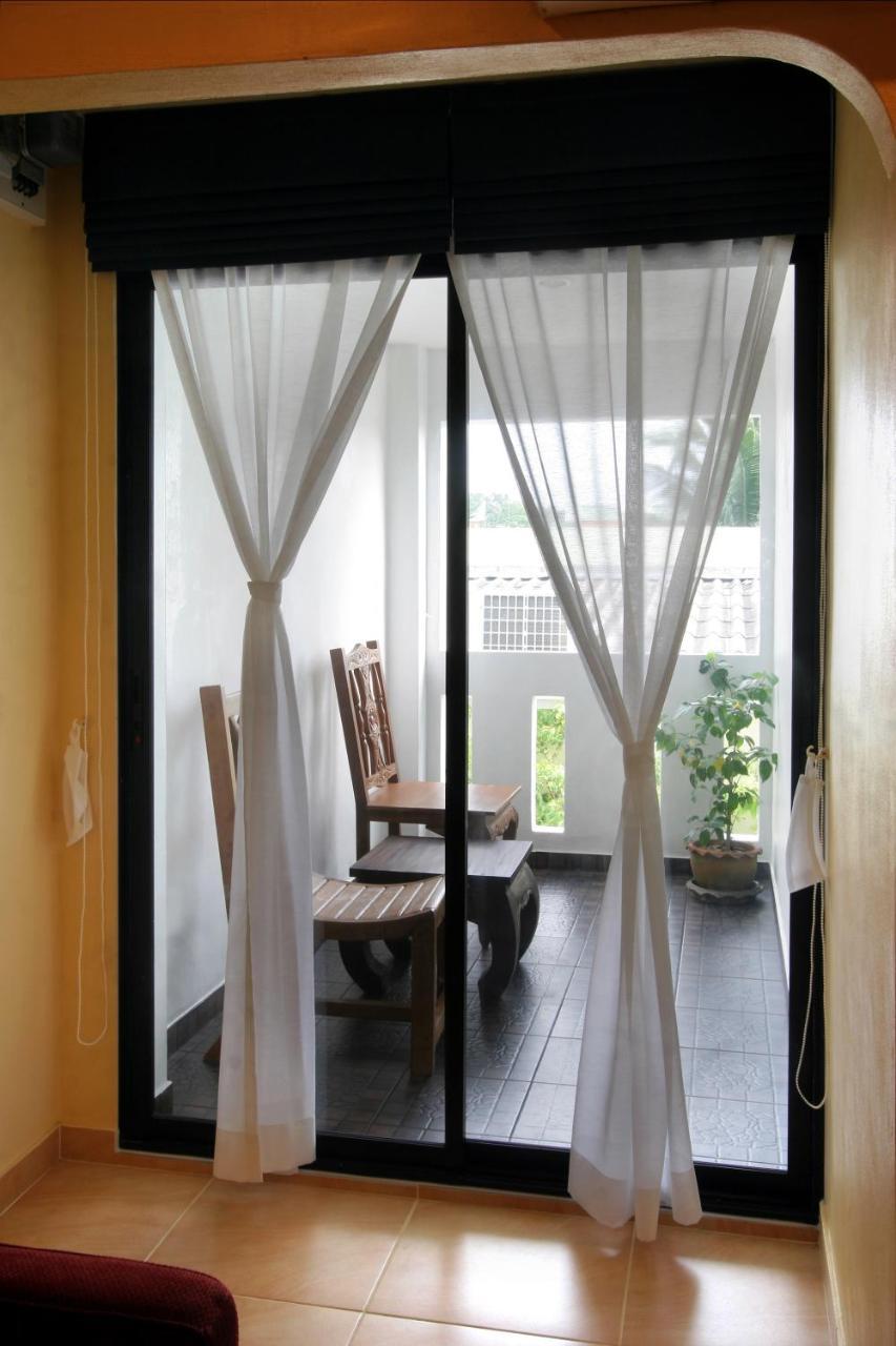 Karon Pool Hotel ภายนอก รูปภาพ
