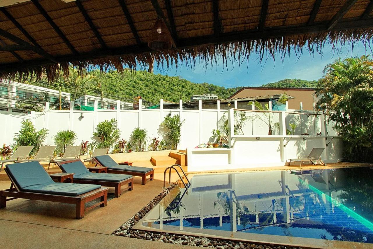 Karon Pool Hotel ภายนอก รูปภาพ